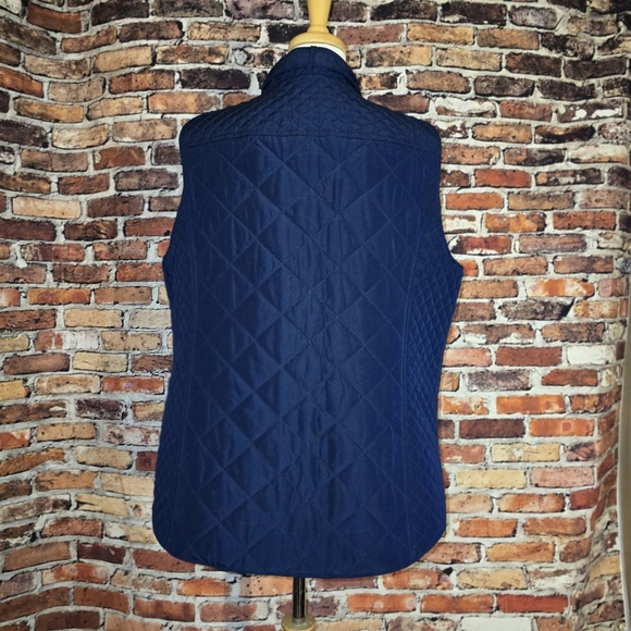 Crown & Ivy Womens Blue Quilted Vest Size 2X - Picture 3 of 6